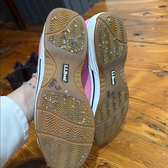 L.L. Bean Pink Sneakers with Canvas Upper and Rubber Sole size 7.5 - Picture 5 of 7